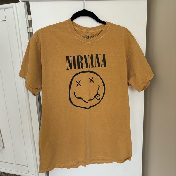 Vintage Nirvana band tee - Picture 3 of 5